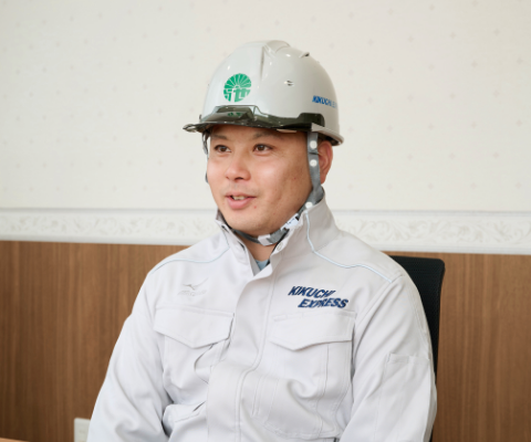 インタビュー